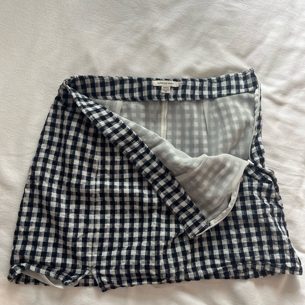 American Eagle Outfitters Navy and White Checkered Skirt